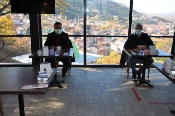 Kaymakam Halim: "Geleneksel Alışkanlıklara Bir Süre Ara Verilmeli"
