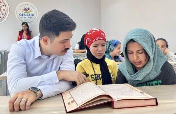 Kaymakam Kahraman’Dan Kur’An Kurslarına Ziyaret
