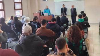 Kaymakam Okumuş, Domaniç Hayme Ana Myo Öğrencilerine Sosyal Politika Uygulamalarını Anlattı
