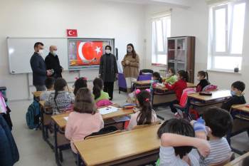 Kaymakam Özay’In Okul Ziyaretleri
