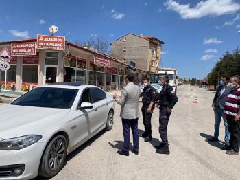 Kaymakam Pelvan, Koronavirüs Denetim Ekiplerini Ziyaret Etti
