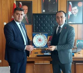 Kaymakam Pelvan’Dan, Belediye Başkanı Gürel’E Veda
