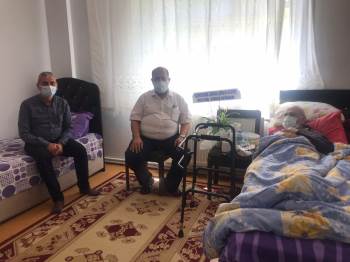 Kaymakam Ünal, Şehit Babasını Ziyaret Etti
