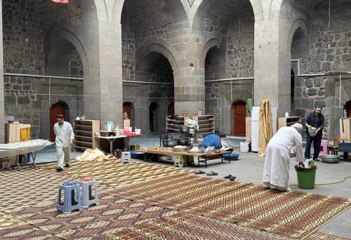 Kayseri'de vatandaşlar itikafa girdi: Peki itikaf nedir, nasıl yapılır?