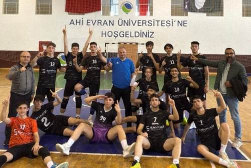 Kayseri Elit, voleybolda Türkiye yarı finallerinde