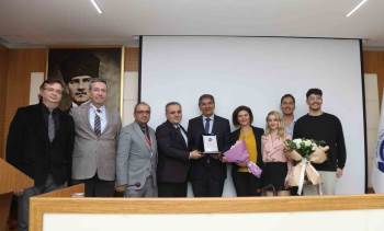 Kayseri'nin duayen cerrahı emekli oldu