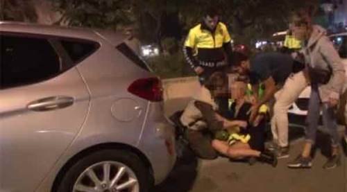 Kaza sonrası kadın sürücü levyeyle sadırdı