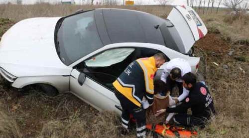 Kaza yaptı, çok soru soruyorlar diye ambulanstan indi