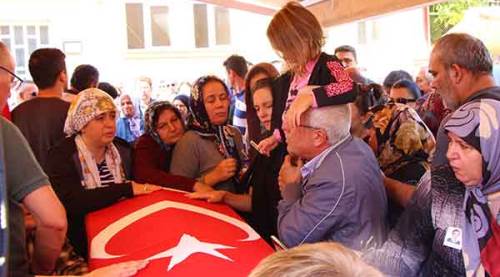 Kazada ölen makinistin oğlundan yürek burkan sesleniş