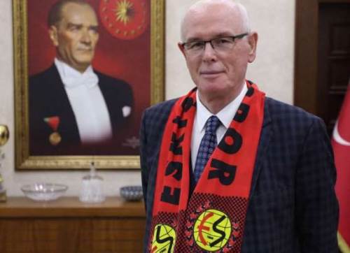 Kazım Kurt, Eskişehirspor'dan alacağı olanlara çağrı yaptı