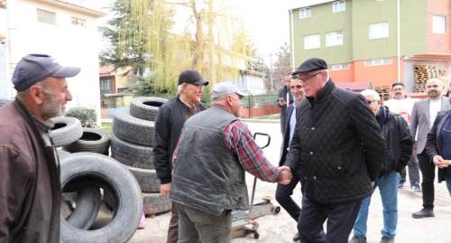 Kazım Kurt esnaf ziyaretlerini sürdürüyor