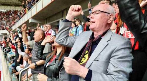 Kazım Kurt gözlerini onlara çevirdi: Eskişehirspor'a neden destek verilmiyor?