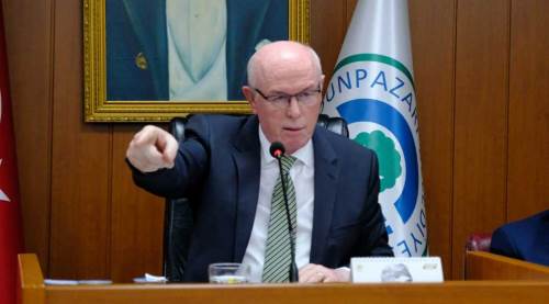 Kazım Kurt mecliste sert konuştu: “Krizin sebebi belli”