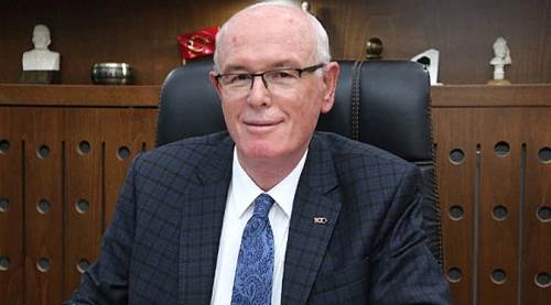 Kazım Kurt sözünde duruyor: Eskişehir'de bir tane daha açtı!