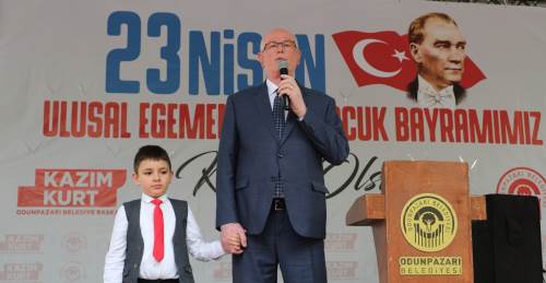 Kazım Kurt'tan 23 Nisan'a özel açıklama