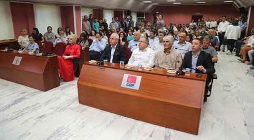Kazım Kurt'tan bayramlaşma sırasında birlik mesajı