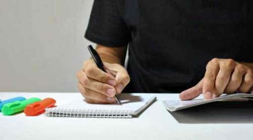 Kazım Kurt'tan öğrencilere bomba haber: Kayıtlar ücretsiz!