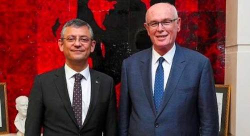 Kazım Kurt’tan Özgür Özel’e destek mesajı: "Yolumuz açık olsun"