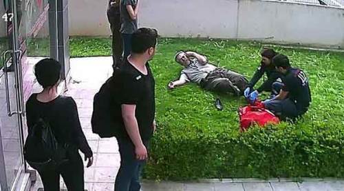 Kediye tekme davasında karar çıkmadı