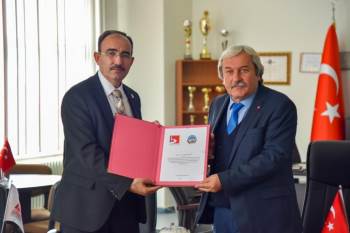 Kelemcioğlu Ve Nezaket Ay Konakları Şeyh Edebali Üniversitesi’Ne Tahsis Edildi
