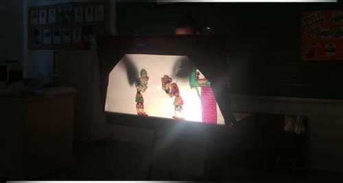 KENDİ KARAGÖZ VE HACİVAT’INI YAPTILAR