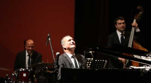 Kerem Görsev Trio Eskişehirlileri mest etti