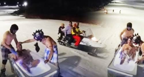 Kese yaparken kayak keyfi! Şaşırtan görüntü...