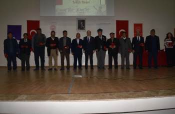 Kıbrıs Gazileri Madalyalarını Aldı
