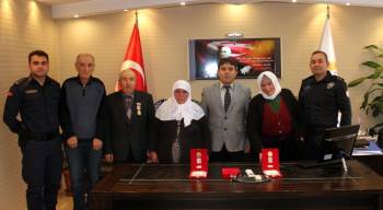 Kıbrıs Gazilerine Milli Mücadele Madalya Ve Beratları Tevcih Edildi
