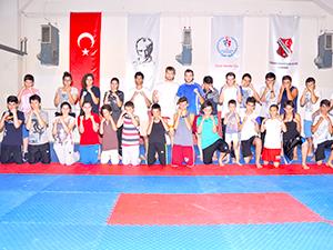 Kick-Boks tutkunları