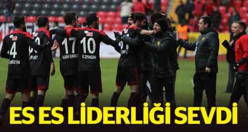 Kırmızı Şimşekler liderliği sevdi