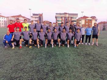 Kırmızı Şimşeklerde Hedef 3 Puan
