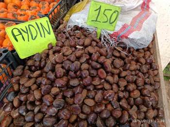 Kış Mevsiminin Vazgeçilmezi Kestane Tezgahlardaki Yerini Aldı
