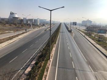 Kısıtlama Sonrası Afyonkarahisar Terk Edilmiş Şehir Görünümüne Büründü
