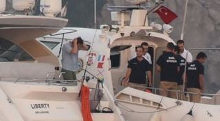 Kıvanç Tatlıtuğ ve Çağatay Ulusoy'a şok!