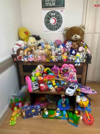 Kızılay, "Oyuncağımı Paylaşıyorum" Projesinin Startını Verdi
