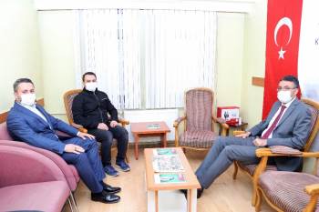 Kızılay’A Tebrik Ziyareti
