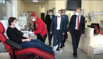 Kızılay Kütahya Şubesi’Ne Plazma Kan Cihazı
