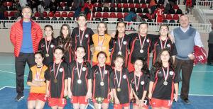 Kızlarda Ali Fuat güldü