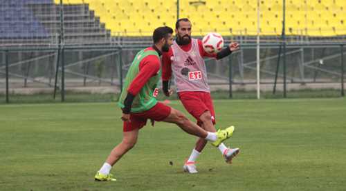 Klasını konuşturuyor