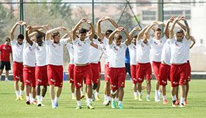 Şimşeklerde Bursaspor mesaisi sürüyor