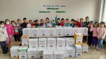 Kocaman Yürekli Minikler Ramazan Ayında İhtiyaç Sahiplerini Unutmadı
