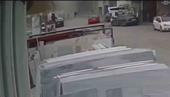 Kocasinan’da çelik eşya tesisindeki patlama anı kamerada!