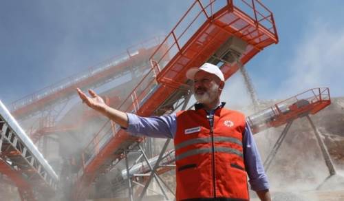 Kocasinan kendi asfaltını, kendi geleceğini üretiyor