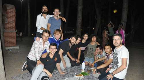 KOLEJLİLER İFTARDA BULUŞTU