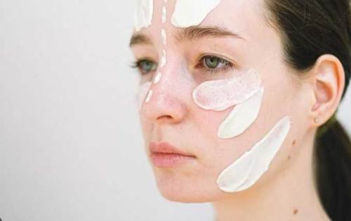 Komedojenik nedir? Komedojenik ürünler ve cilt sağlığına etkileri