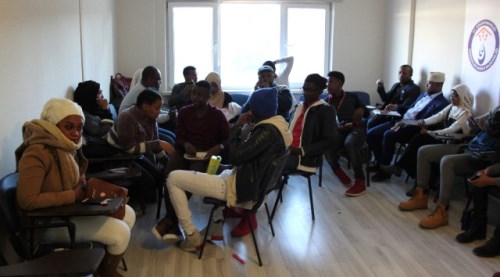 Komorlu öğrenciler Eskişehir'e geldi