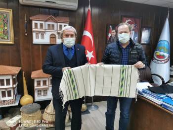 Komşu Belediye Başkanları Bir Araya Geldi
