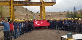 Kömür İşçilerinden Askerler İçin Dua
