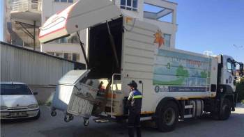 Konteynerler Anında Yıkanıyor
